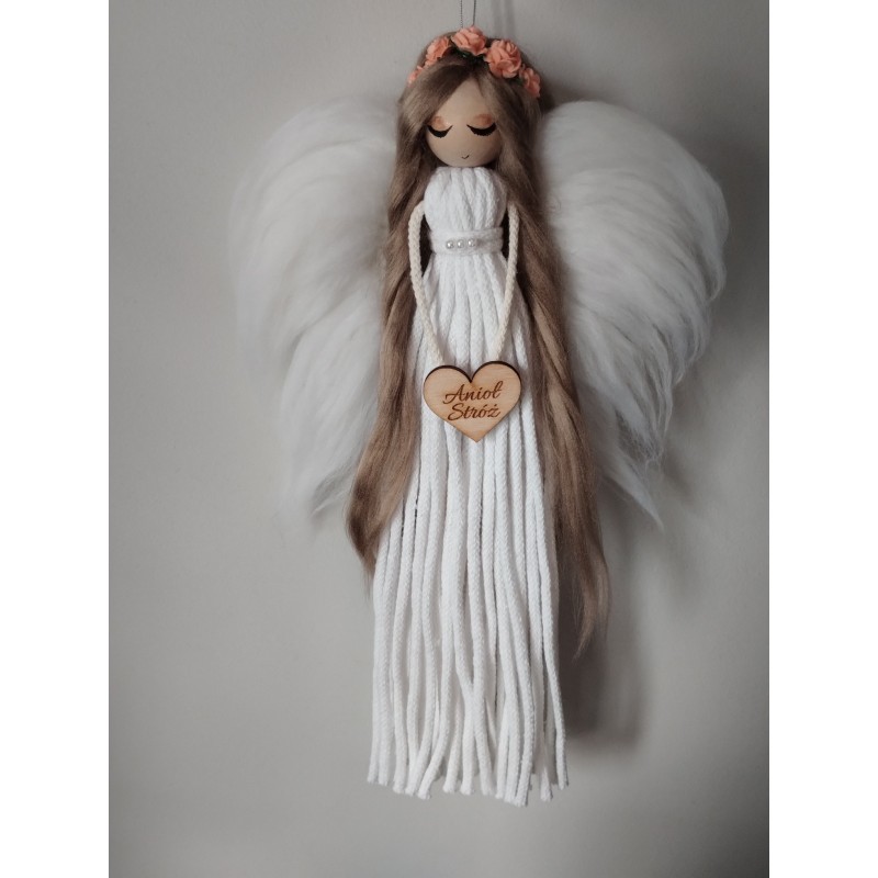 Anioł Stróż biały pleciony ze sznurka dekoracja makrama